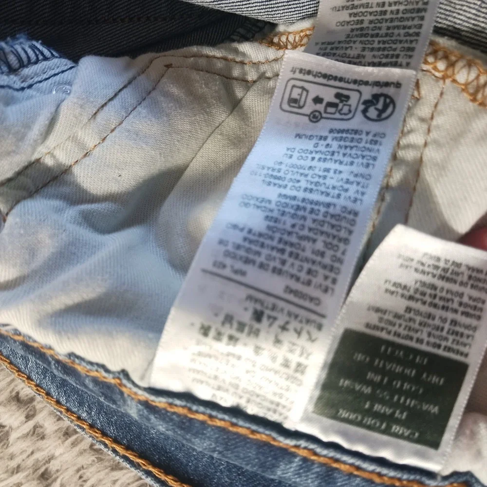 Levi's 505 Regular‎ Fit 00505-2309 Mens 36x30 Medium Wash Straight Leg Jeans
